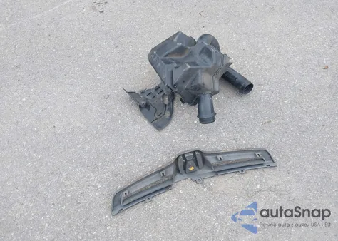 2004 Honda Accord 2.4 Ex z USA, uszkodzony, nr VIN 1HGCM56684A042833